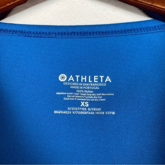 Athleta Blue Open Back Foothill Tank Top Size XS - Picture 8 of 8